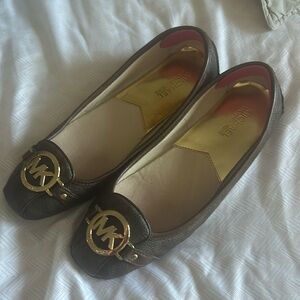 Brown Michael Kors Logo Leather Ballet Flats - 8